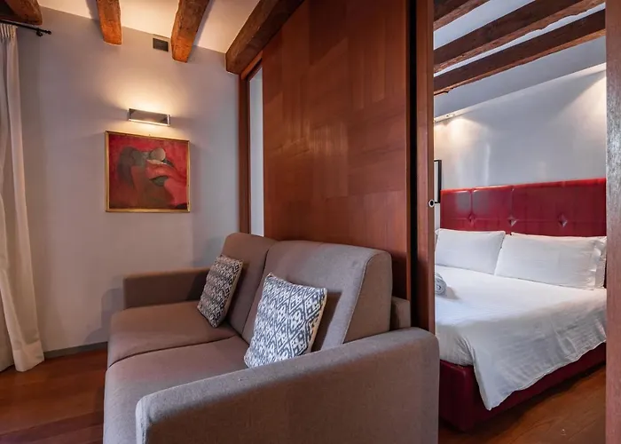 Cera San Moise Apartman *