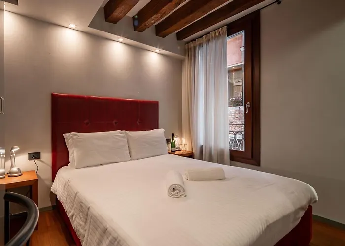 Cera San Moise Apartament *