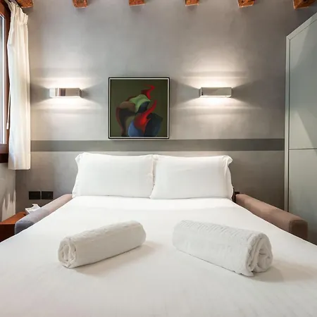 Ve.n.i.ce Cera San Moisè Appartement *